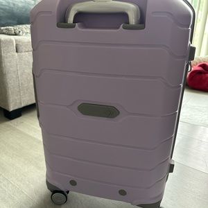 Samsonite Carryon 21 Inch